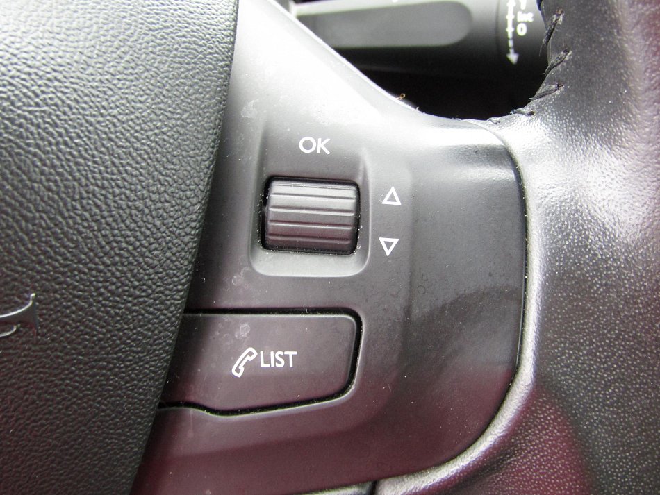 Peugeot 2008 1.6 HDi 