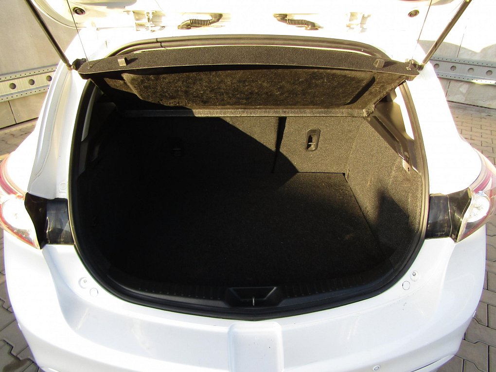 Mazda 3 2.2 MZR-CD 