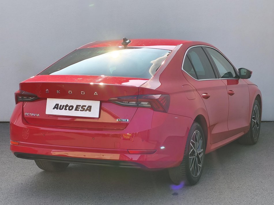 Škoda Octavia IV 1.5 TSi Style e-TEC