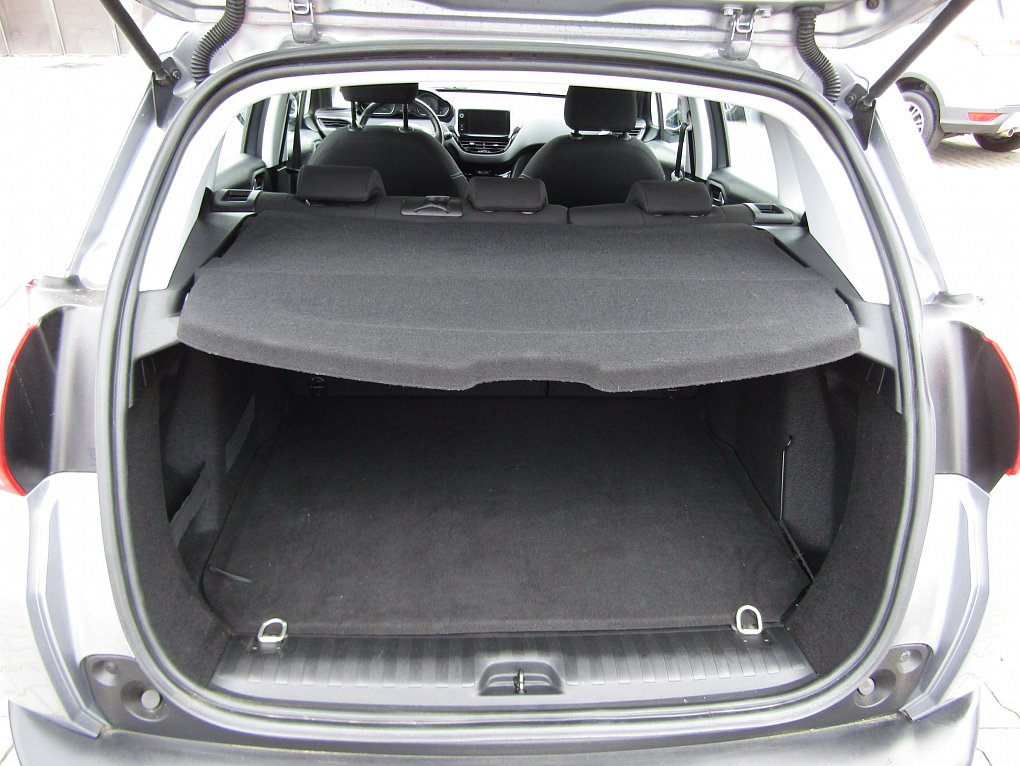 Peugeot 2008 1.6 HDi Active