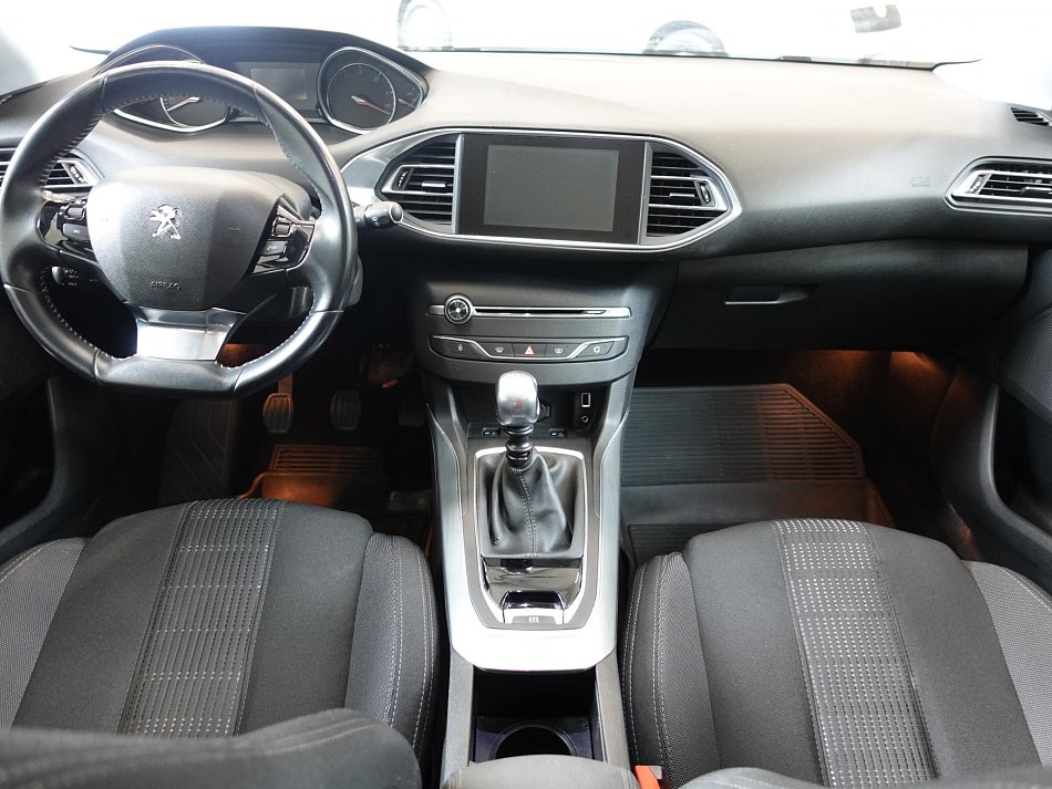 Peugeot 308 1.6 HDi 