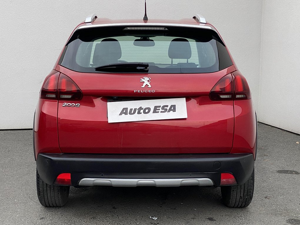 Peugeot 2008 1.2 PT Allure