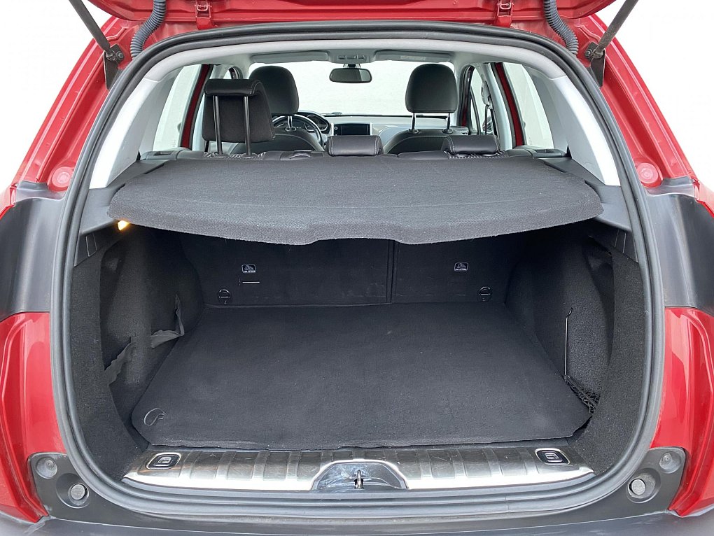 Peugeot 2008 1.2 PT Allure