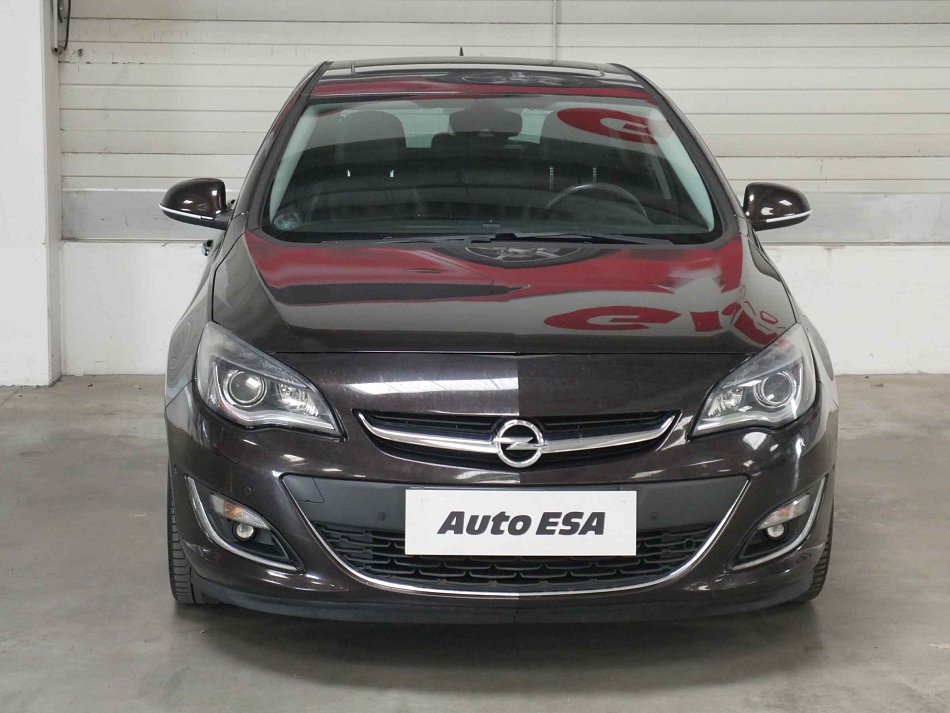 Opel Astra 1.6T 