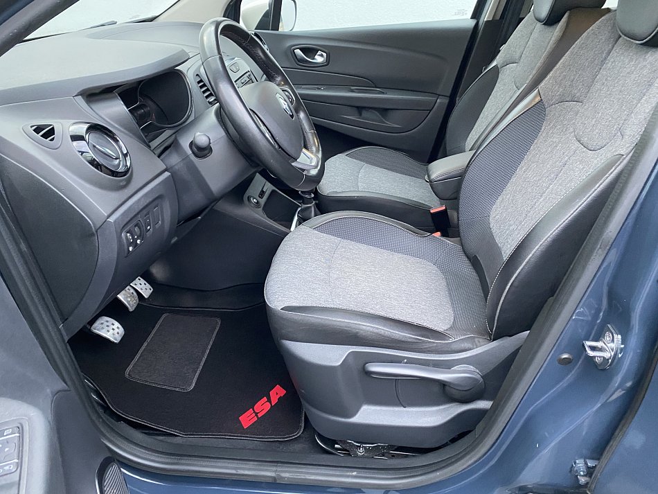 Renault Captur 1.3TCe Intense