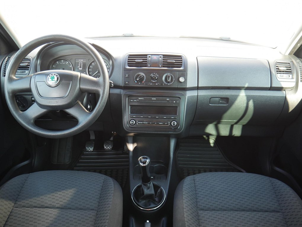 Škoda Fabia II 1.2 TSI Ambiente