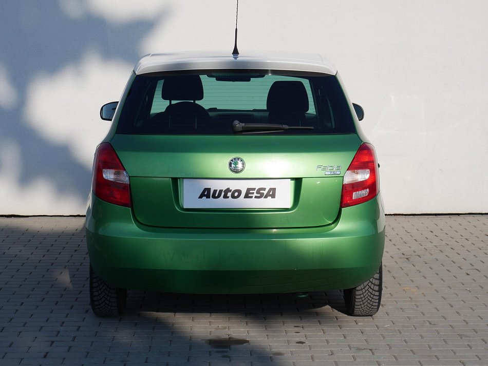 Škoda Fabia II 1.2 TSI Ambiente