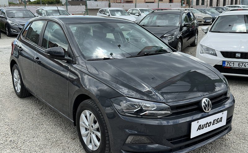 Volkswagen Polo 1.0i 