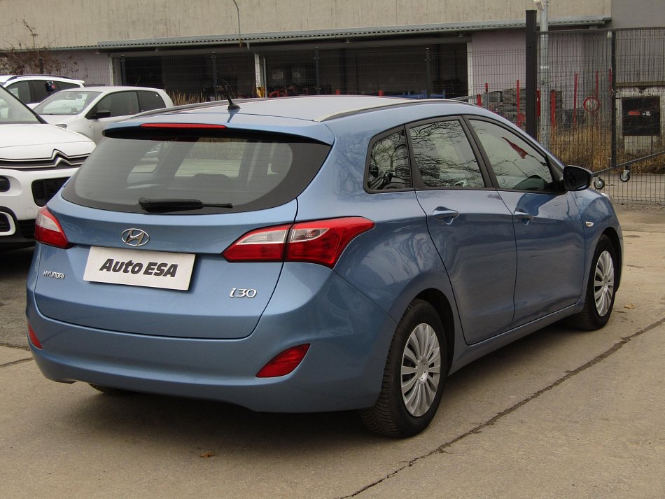 Hyundai I30 1.6 i 