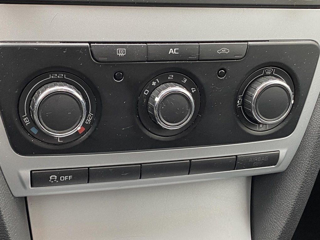 Škoda Octavia II 1.2 TSi Ambiente