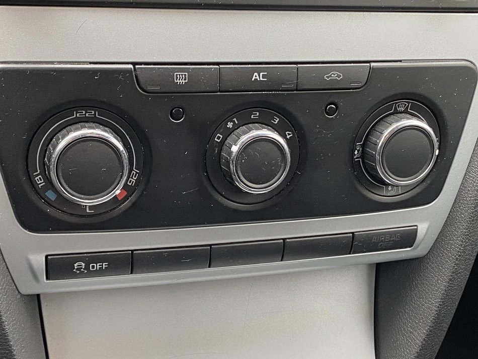 Škoda Octavia II 1.2 TSi Ambiente