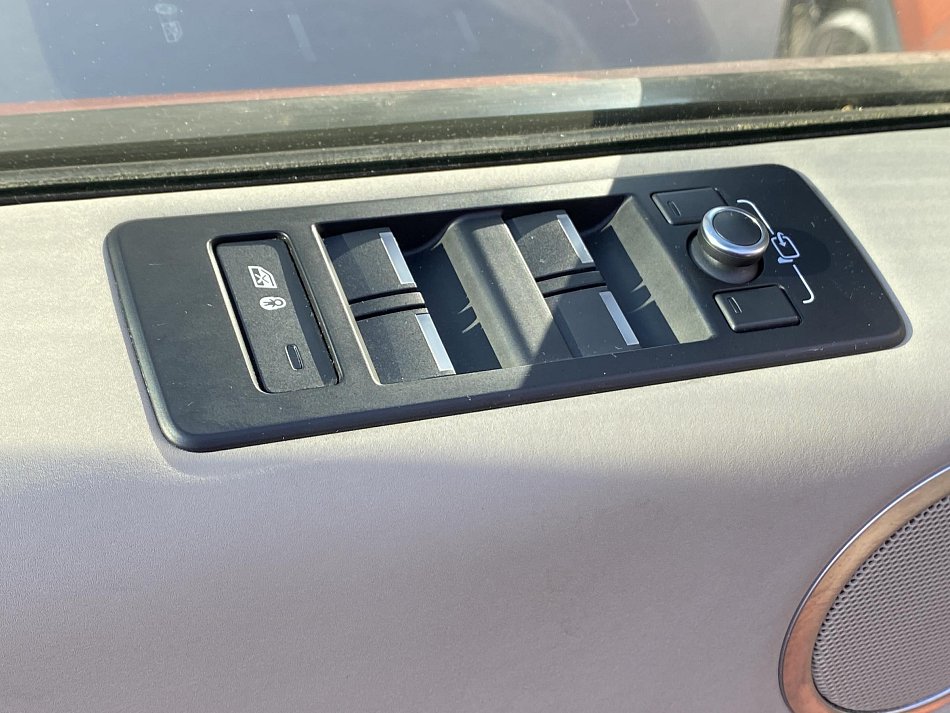 Land Rover Discovery 3.0 SDV6  4x4