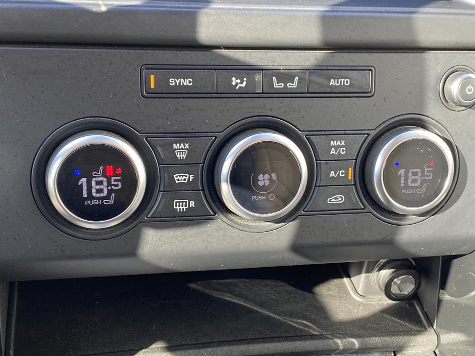 Land Rover Discovery 3.0 SDV6  4x4