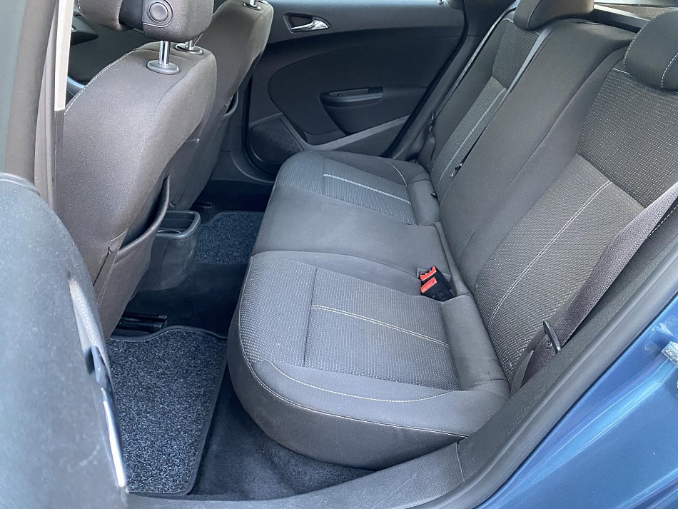 Opel Astra 1.4 T Sport