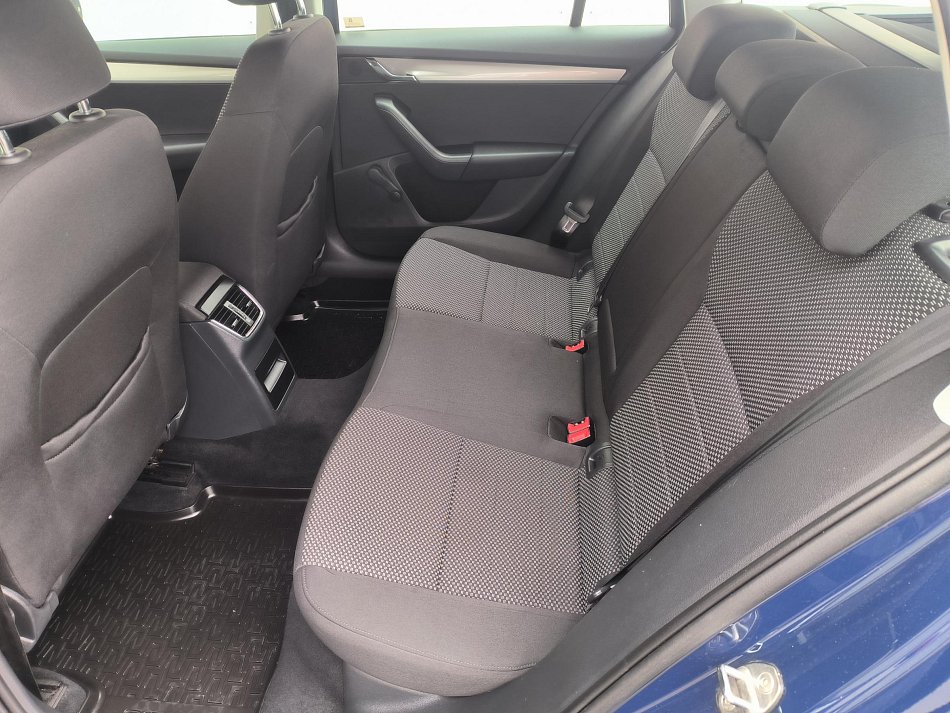 Škoda Octavia III 1.6 TDi Ambition