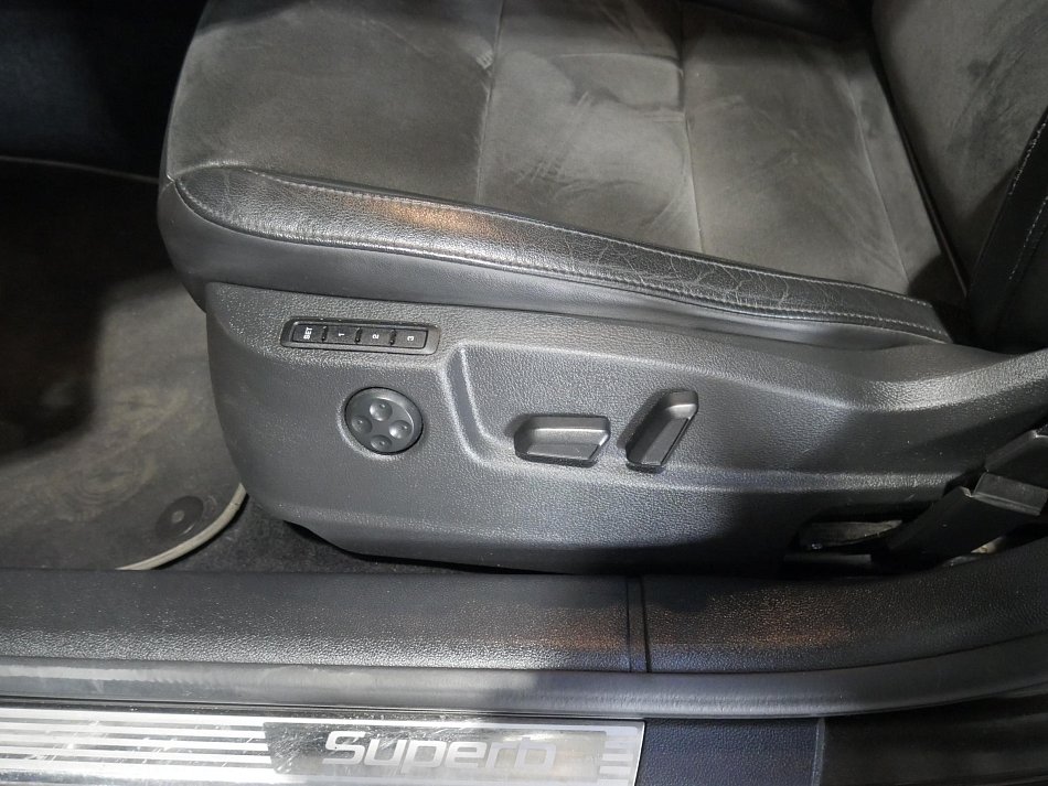 Škoda Superb II 2.0 TDi 