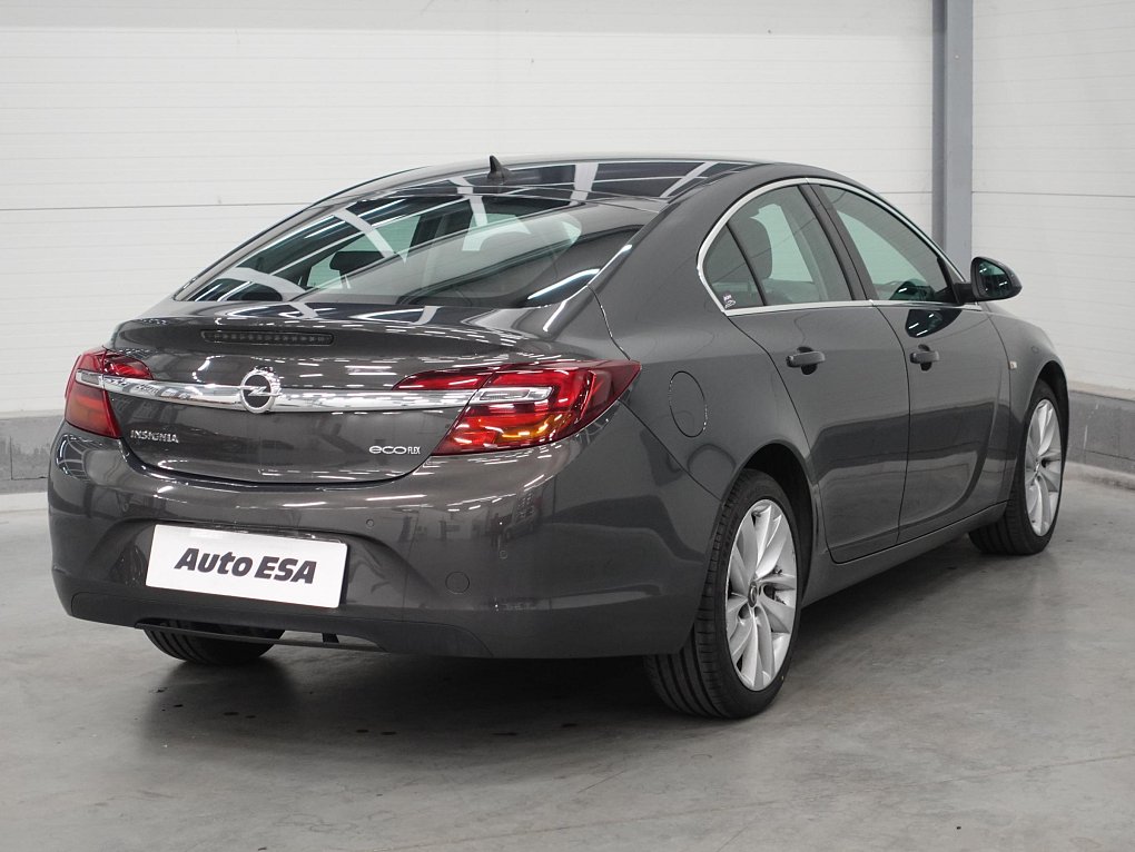 Opel Insignia 2.0CDTi 