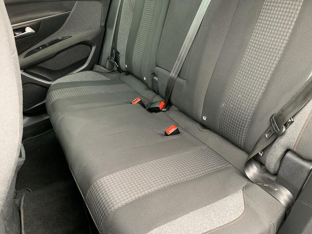 Peugeot 3008 1.5HDi Active