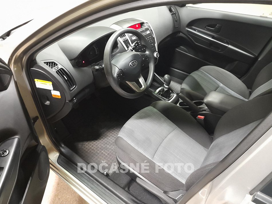 Kia Ceed 1.4i 