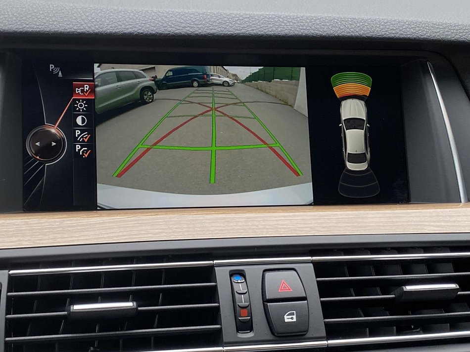 BMW Řada 5 3.0 D  535d xDrive