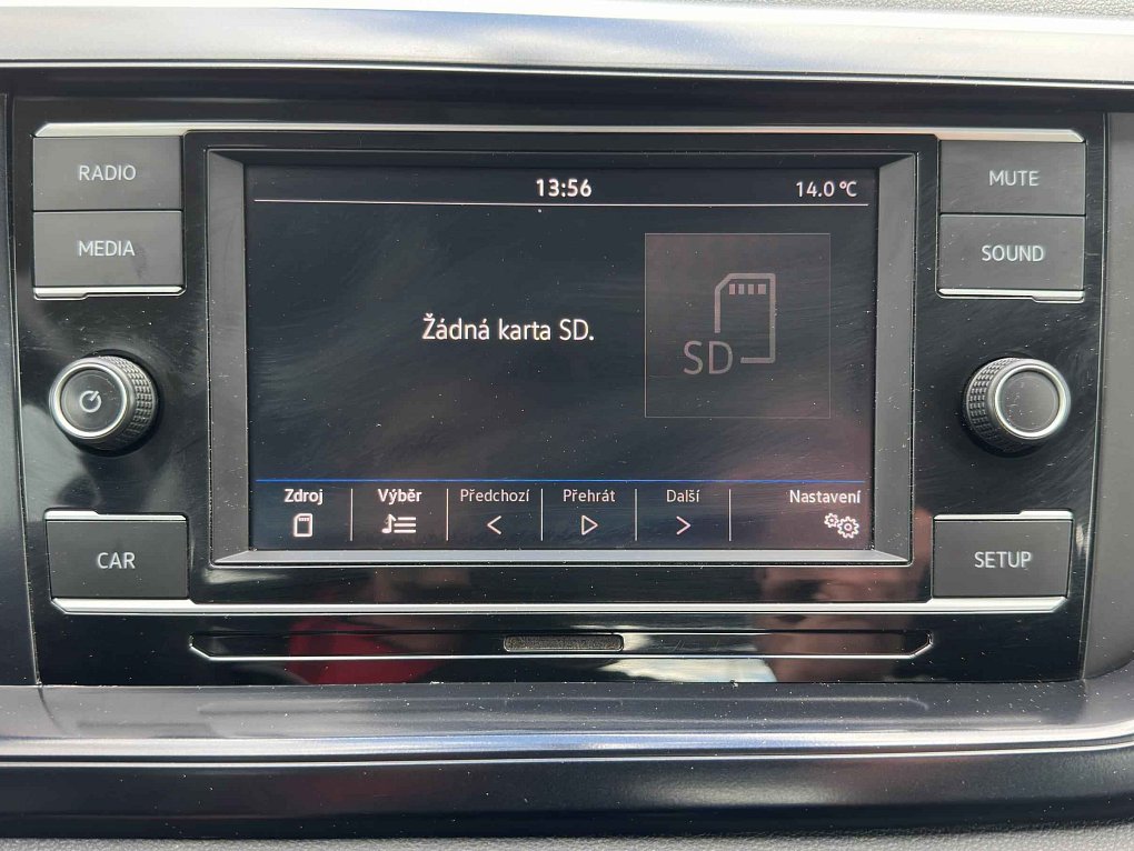 Volkswagen Polo 1.0i 