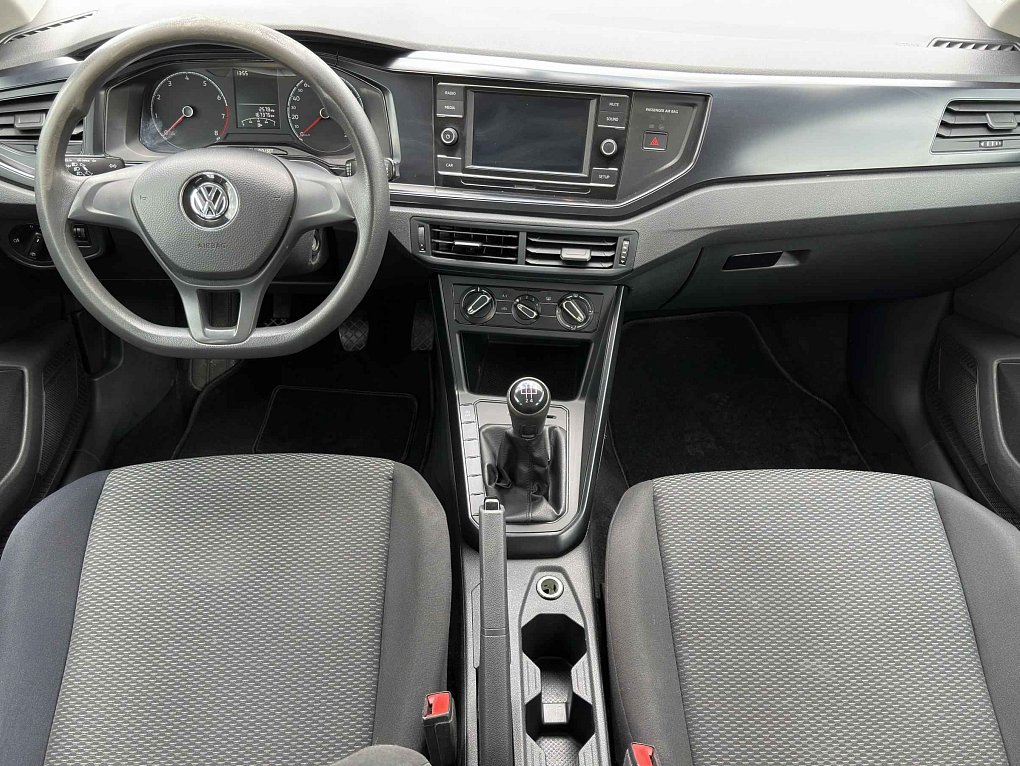 Volkswagen Polo 1.0i 