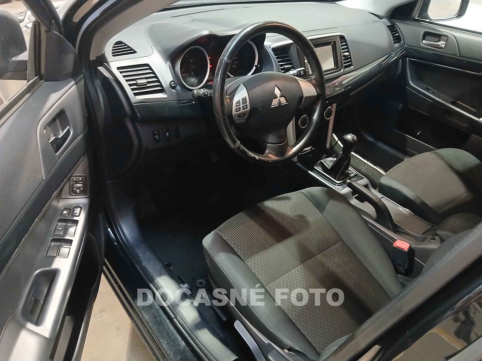 Mitsubishi Lancer 1.6. 