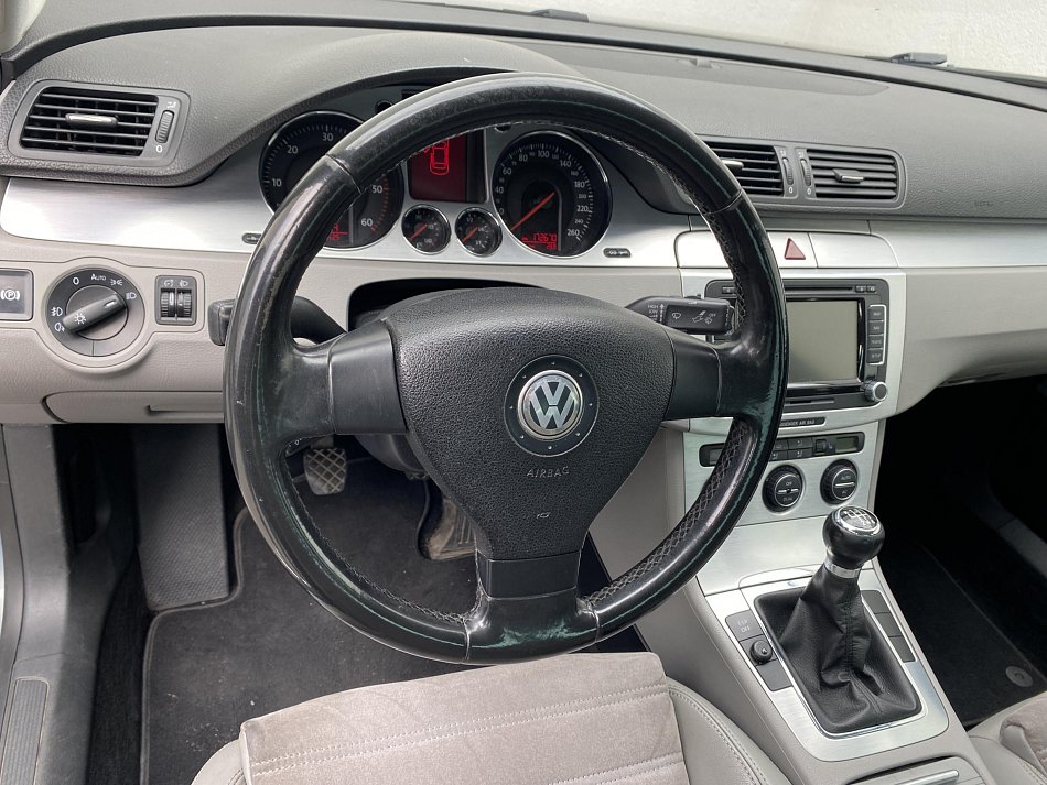 Volkswagen Passat 2.0 TDi Highline