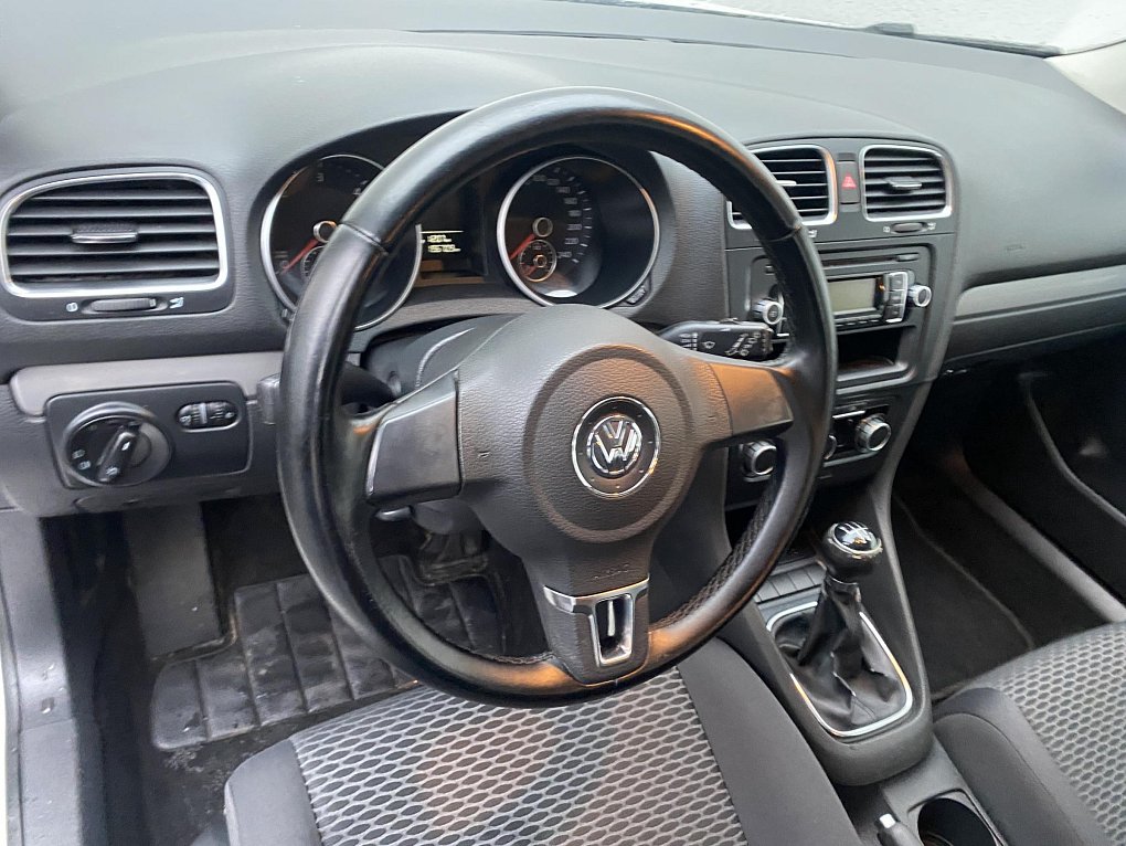 Volkswagen Golf 1.6 TDi Trendline