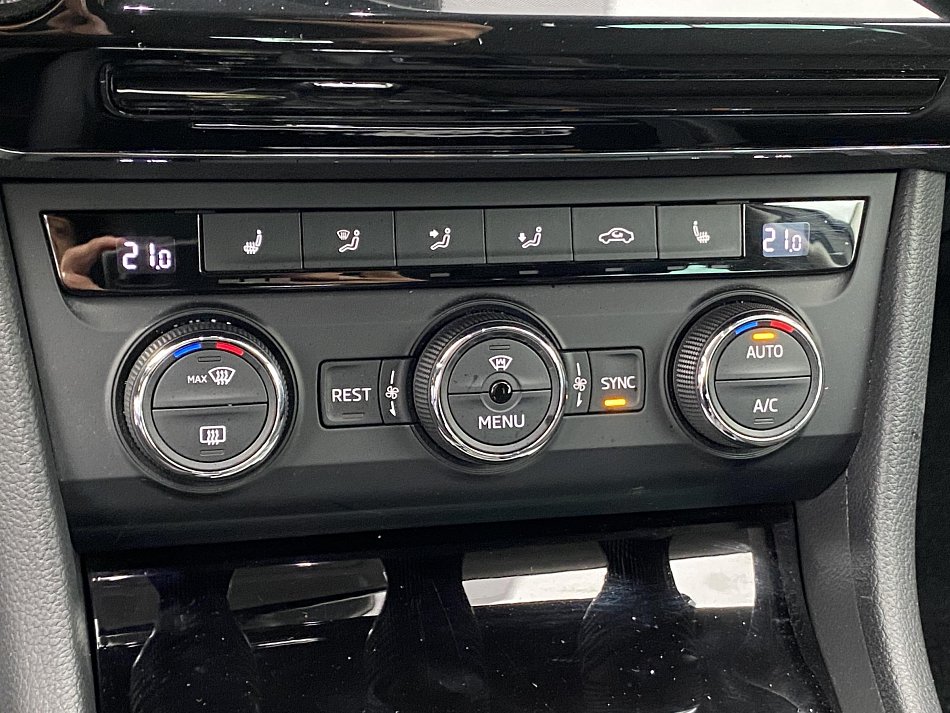 Škoda Superb III 2.0 TDi Style