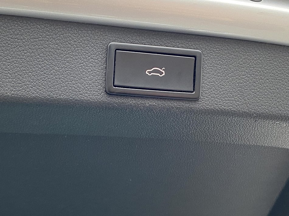 Škoda Superb III 2.0 TDi Style