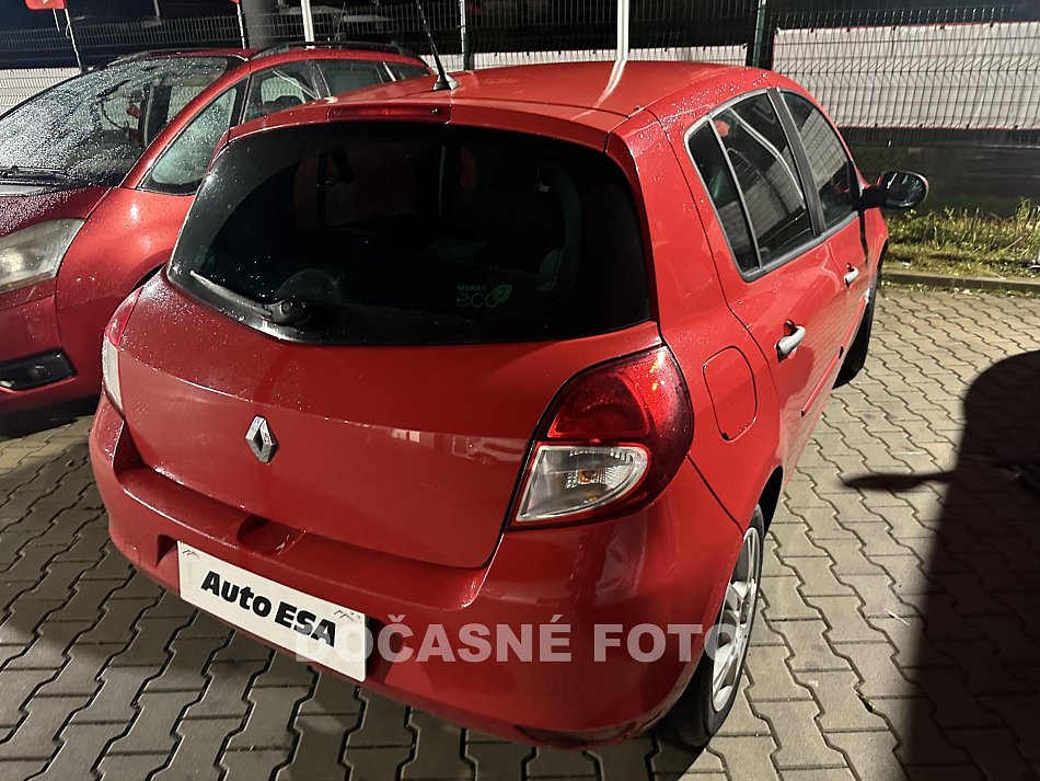 Renault Clio 1.2 i 