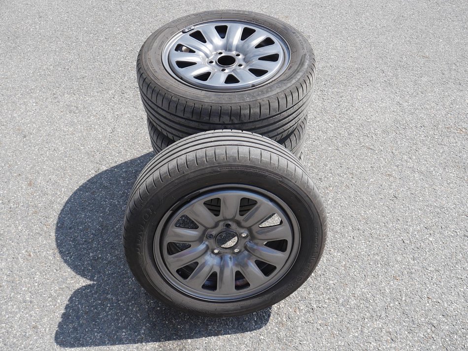 Ford Focus 1.6 i 