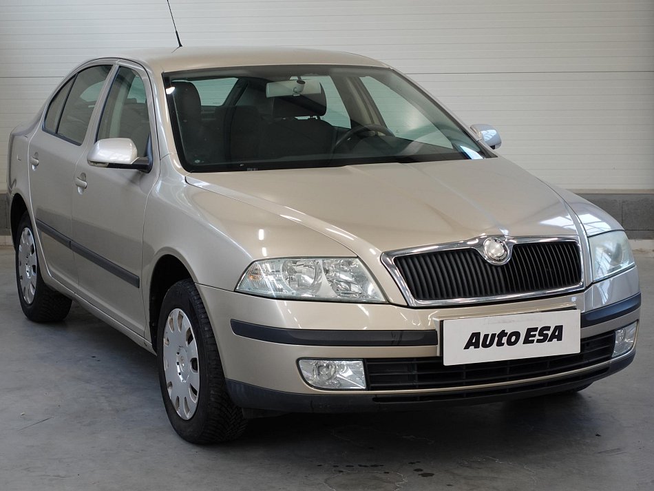 Škoda Octavia II 1.6 i Ambiente
