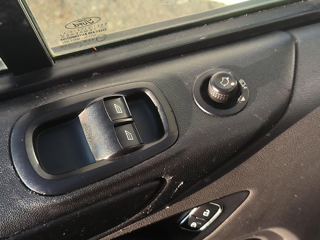 Ford Transit Custom 2.0TDCi  L1H2 9míst