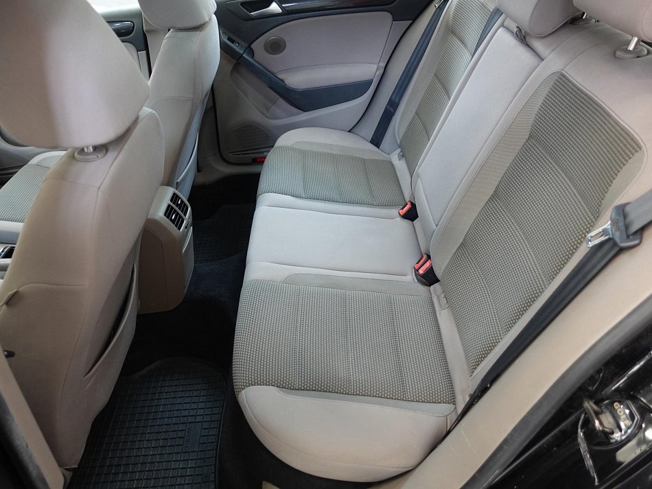 Volkswagen Golf 2.0TDi 