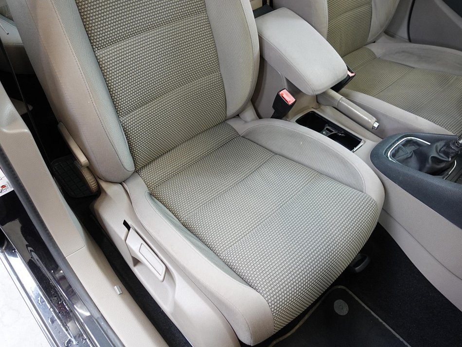 Volkswagen Golf 2.0TDi 