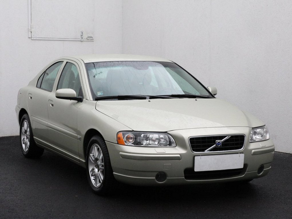 Volvo S60 2.5T 