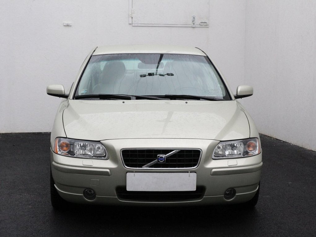 Volvo S60 2.5T 