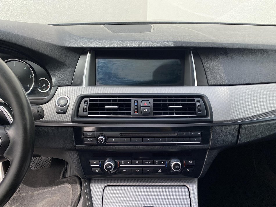 BMW Řada 5 3.0D  530d xDrive