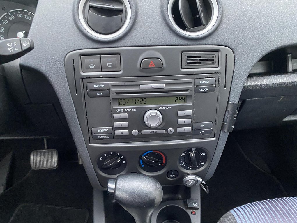 Ford Fusion 1.6 i 
