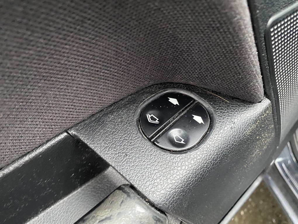 Ford Fusion 1.6 i 