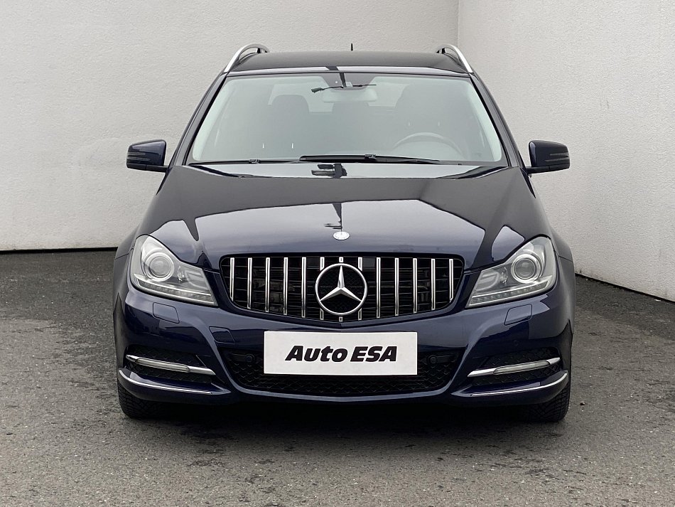 Mercedes-Benz Třída C 3.0 CDi  C300 4Matic