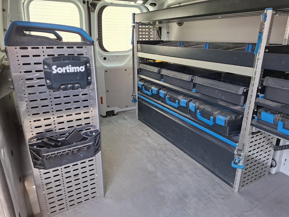 Ford Transit Custom 2.0TDCi Trend L2H1 DÍLNA