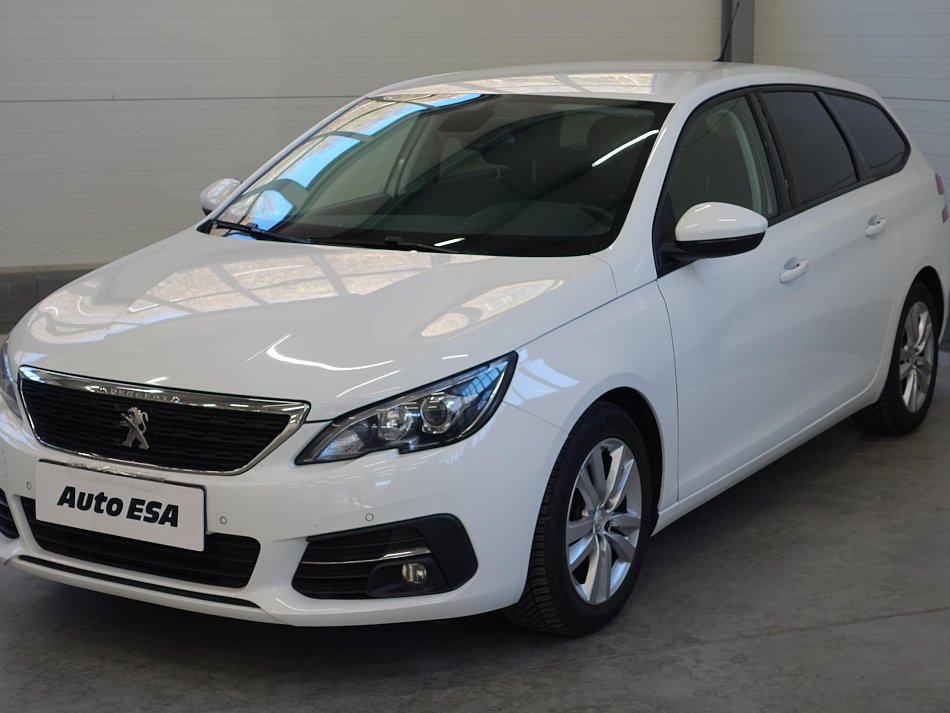 Peugeot 308 1.2 T 