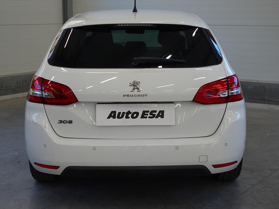 Peugeot 308 1.2 T 