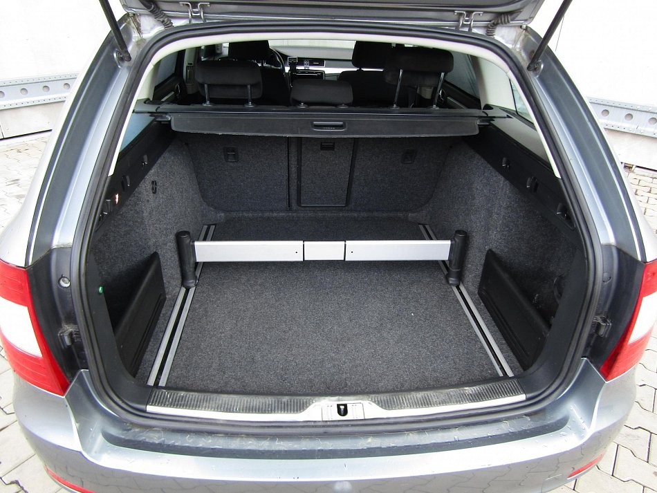 Škoda Superb II 2.0 TDi Ambition 4x4