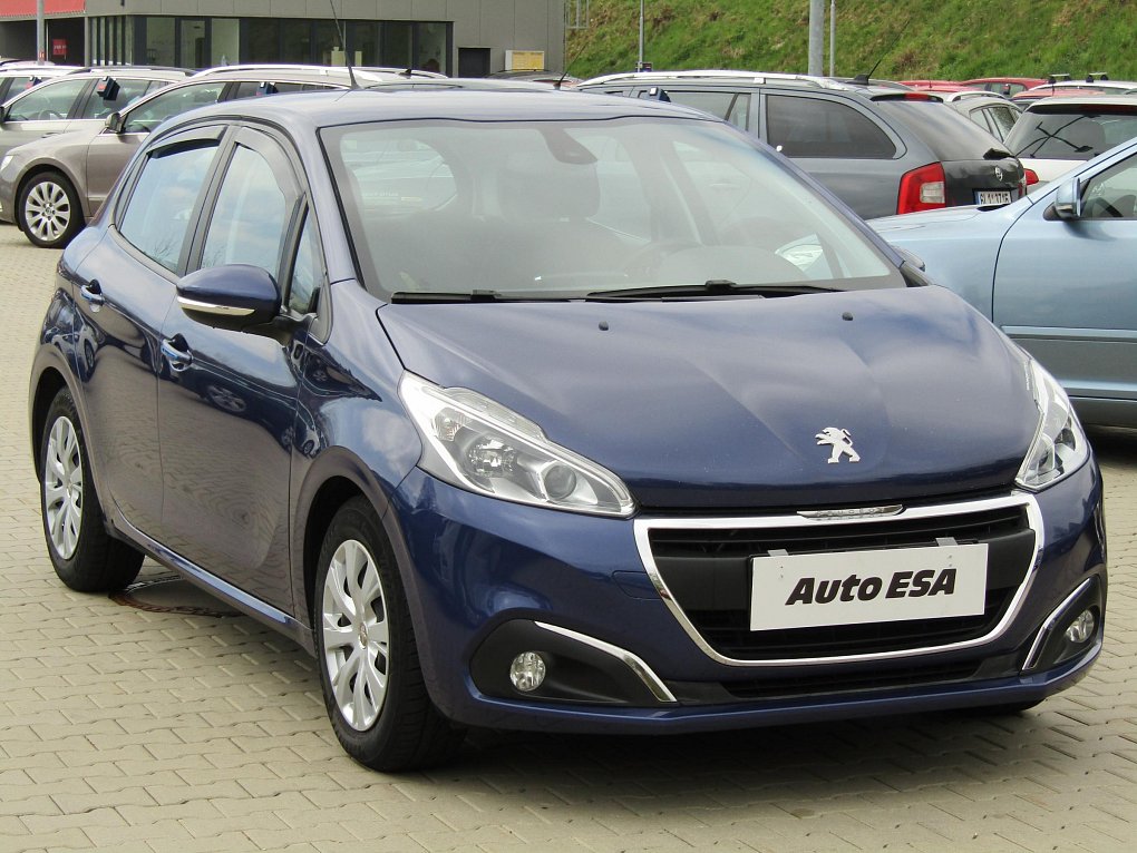 Peugeot 208 1.6 HDi 