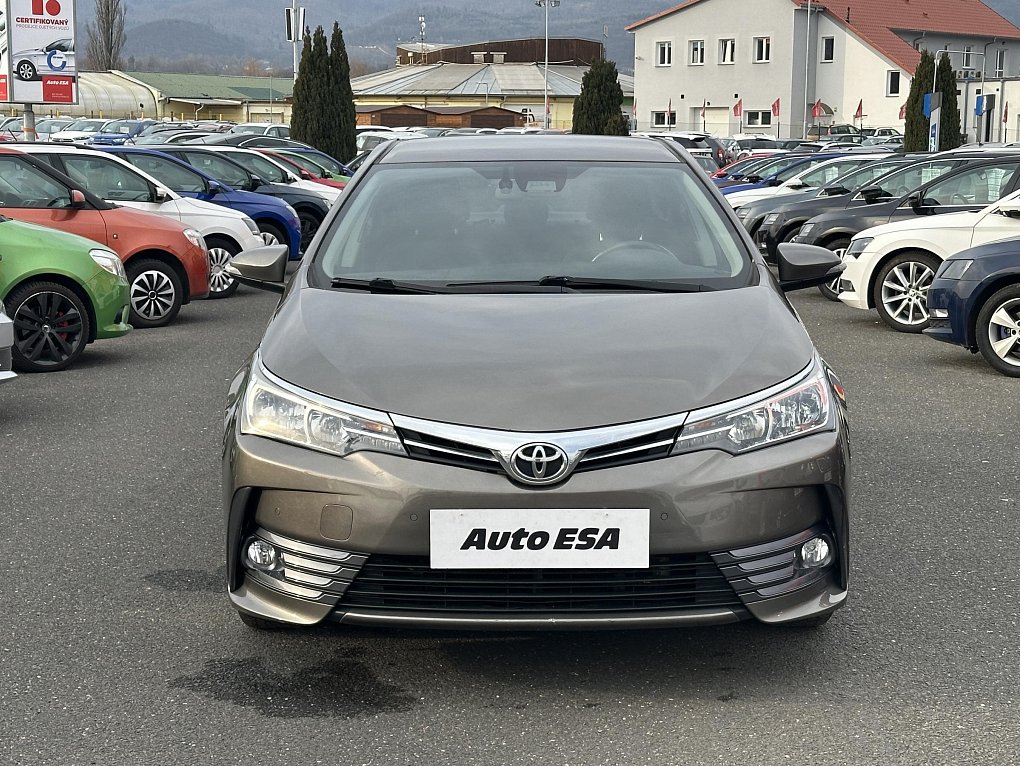 Toyota Corolla 1.6 VVTi 