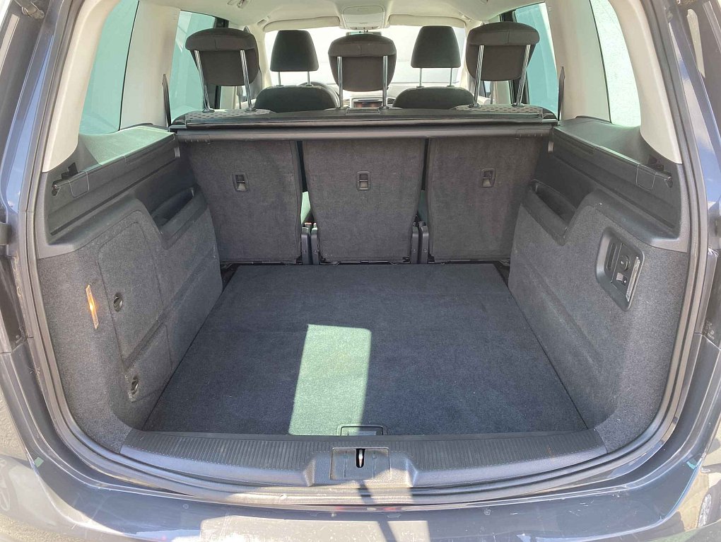 Volkswagen Sharan 2.0 TDI 